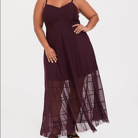 torrid Dresses & Skirts - Torrid Burghundy Dress